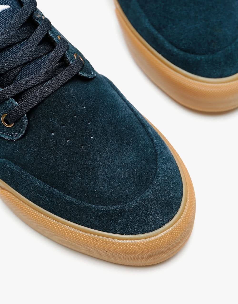 Lakai Riley 3 Skate Shoes - Navy/Gum Suede