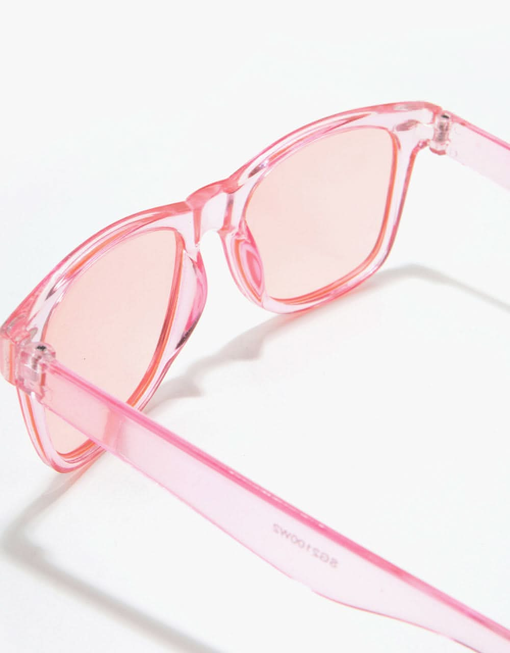 Route One Wayfarer Sunglasses - Clear Pink