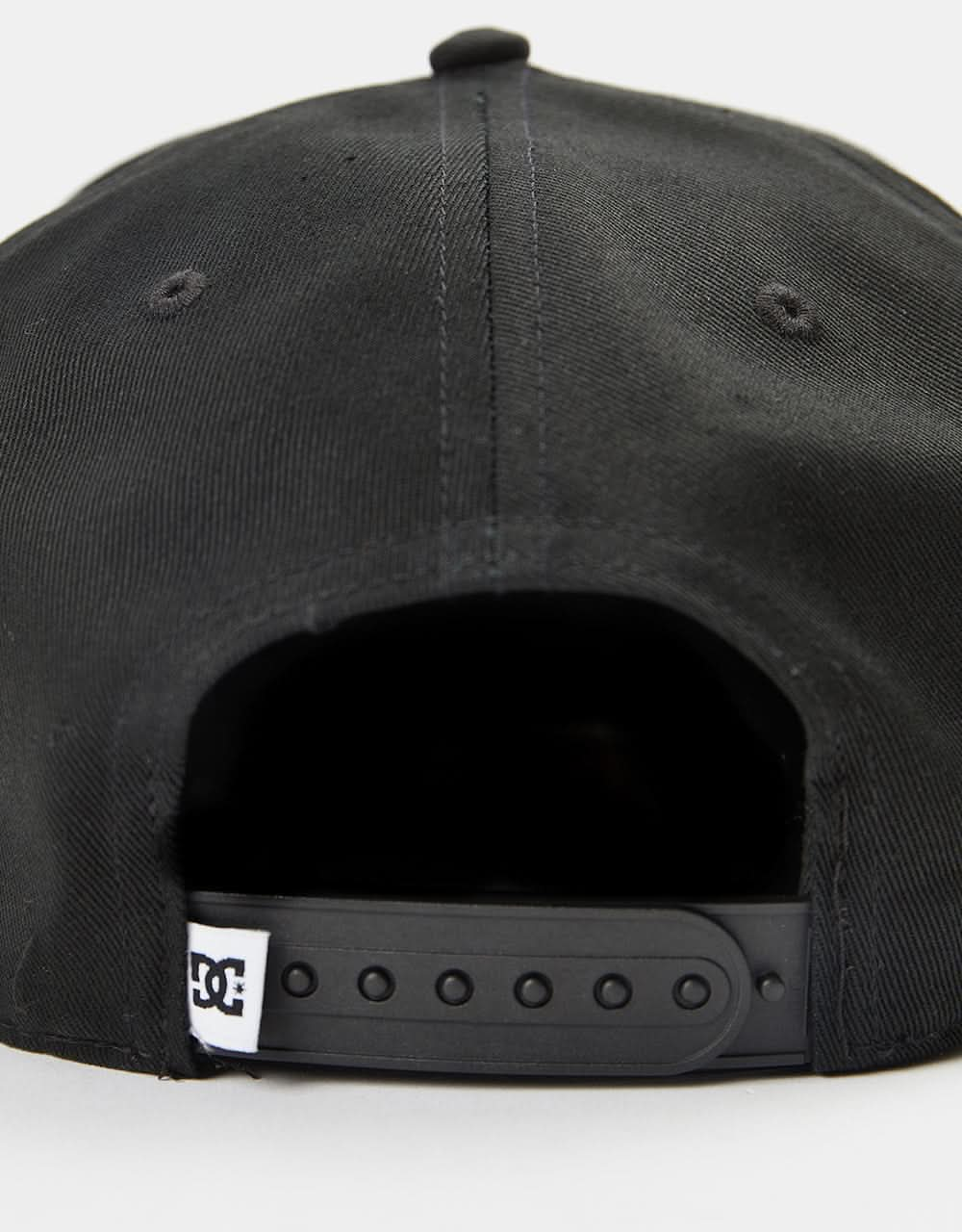 DC Sureshot Snapback Cap - Black