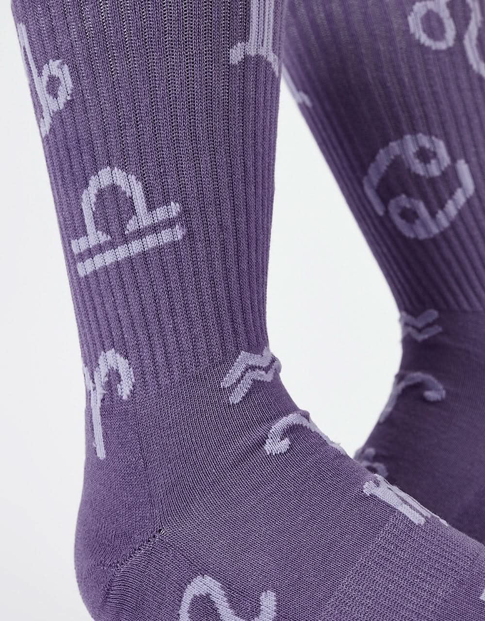 Route One Zodiac Socken – Lavendelblau