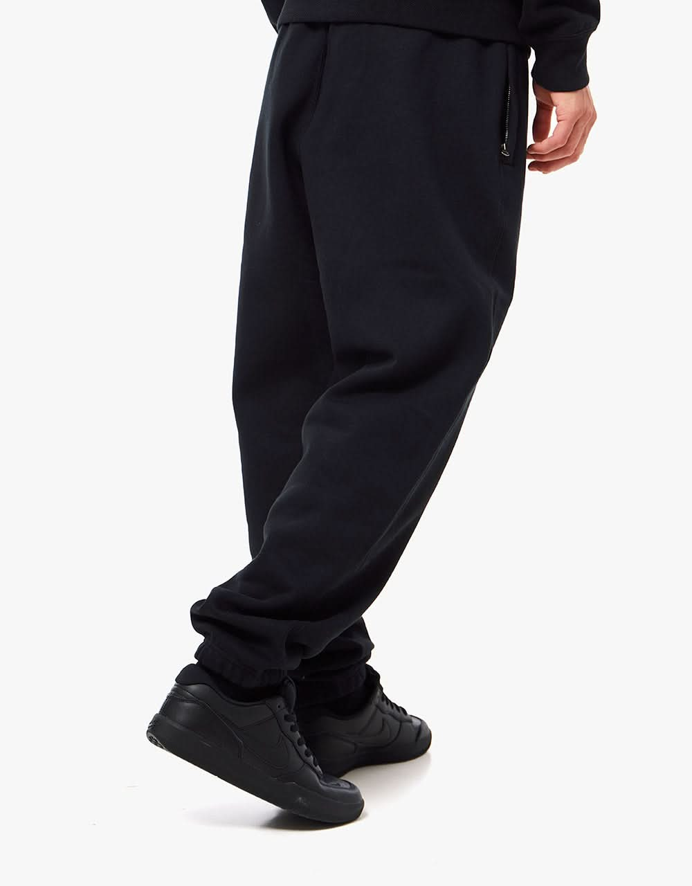 Nike Solo Swoosh Jogginghose – Schwarz/Weiß