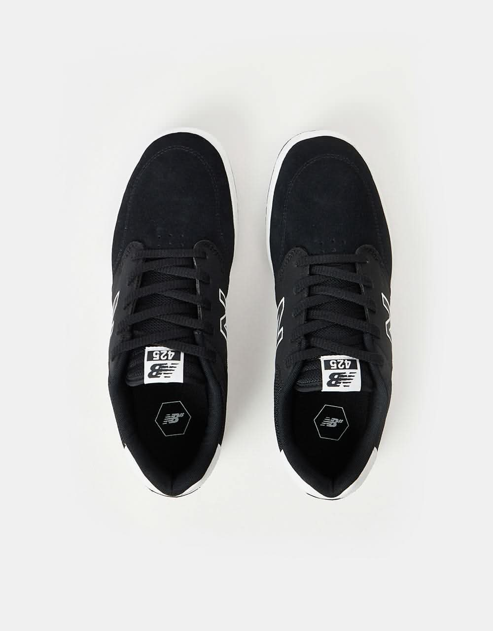 New Balance Numeric 425 Skate Shoes - Black/White