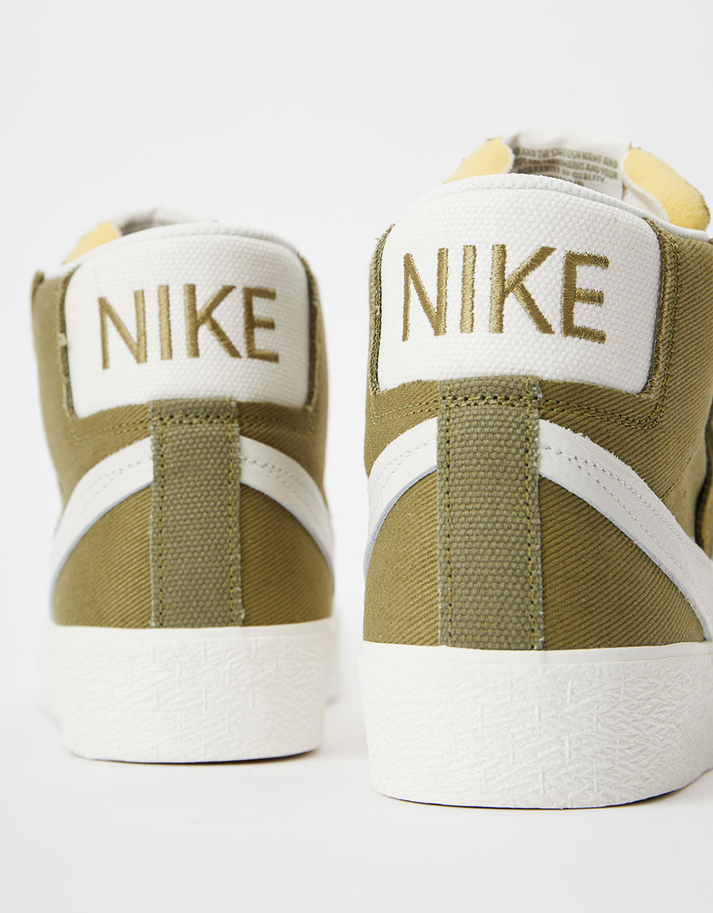 Nike SB Zoom Blazer Mid Premium Plus Skate Shoes - Pilgrim/Phantom