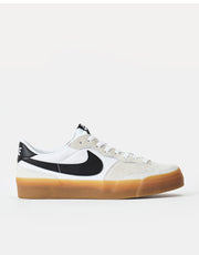 Nike SB Pogo Skate Chaussures - Blanc/Noir-Blanc-Gomme Marron Clair