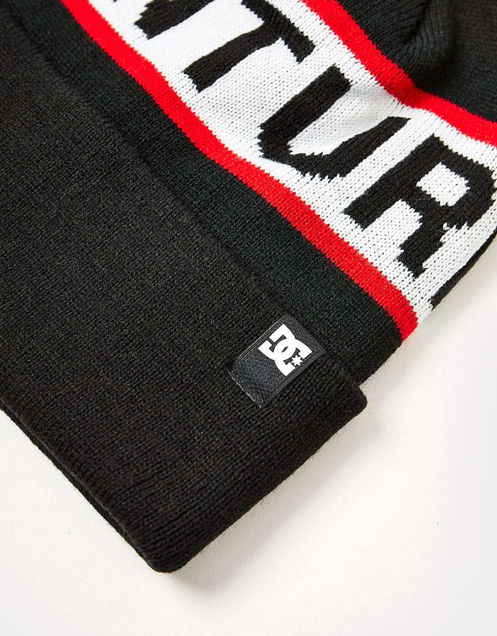 DC x Venture Beanie - Black