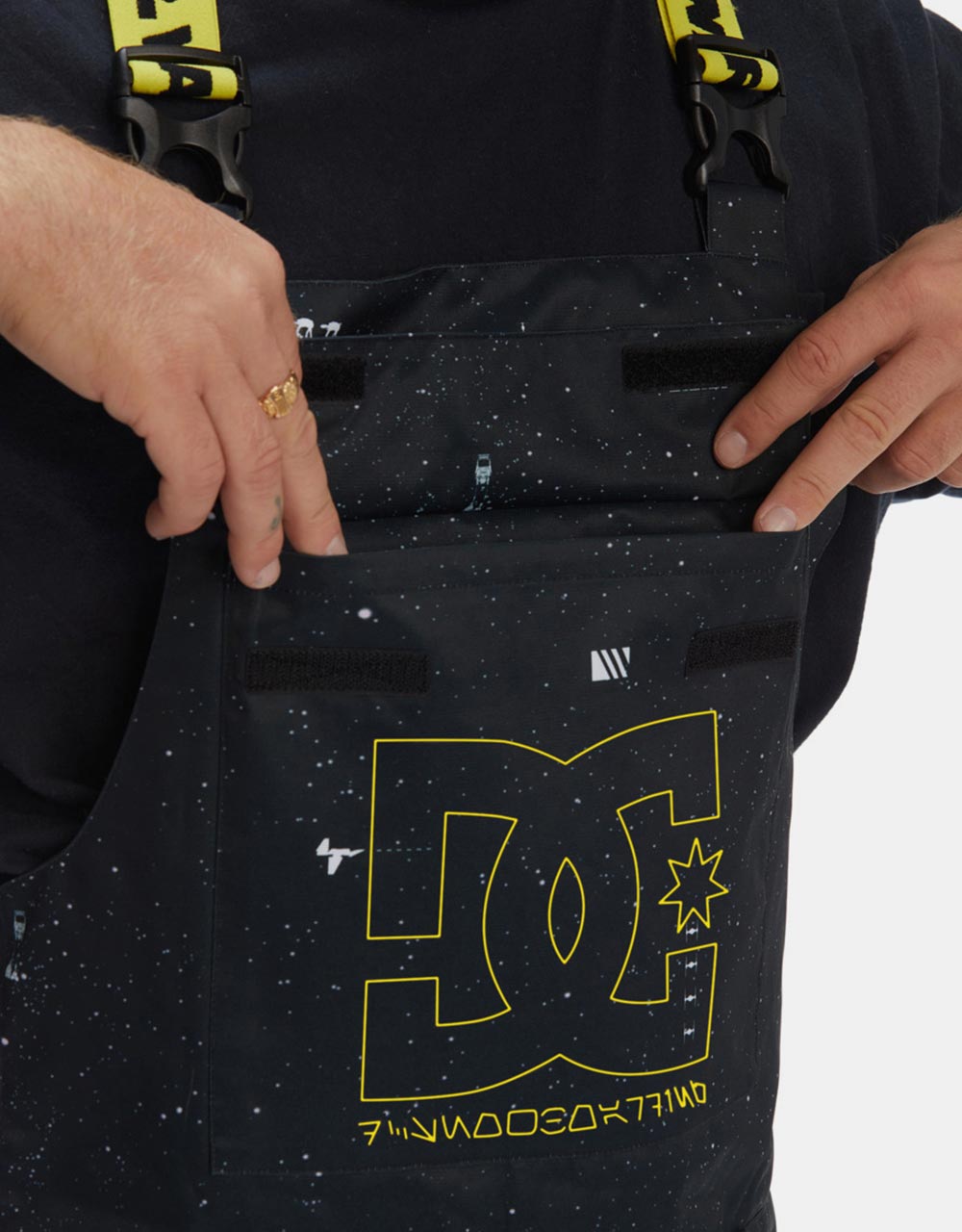 DC x Star Wars Docile Bib 2023 Snowboard Pant - Black/Yellow