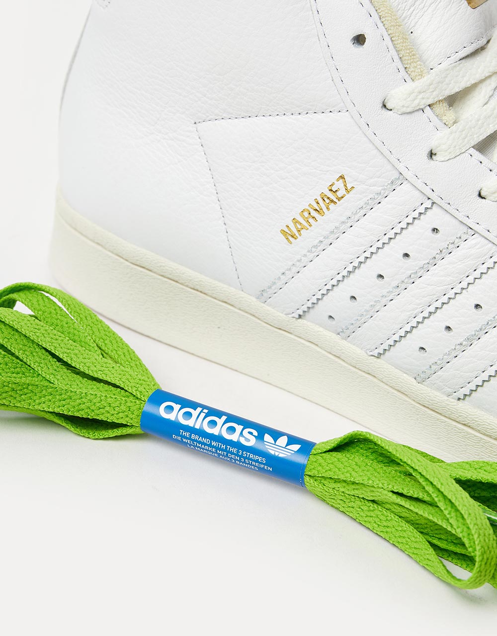 Chaussures de skate adidas x Sam Narvaez Pro Model ADV - Blanc/Blanc/Jaune facile