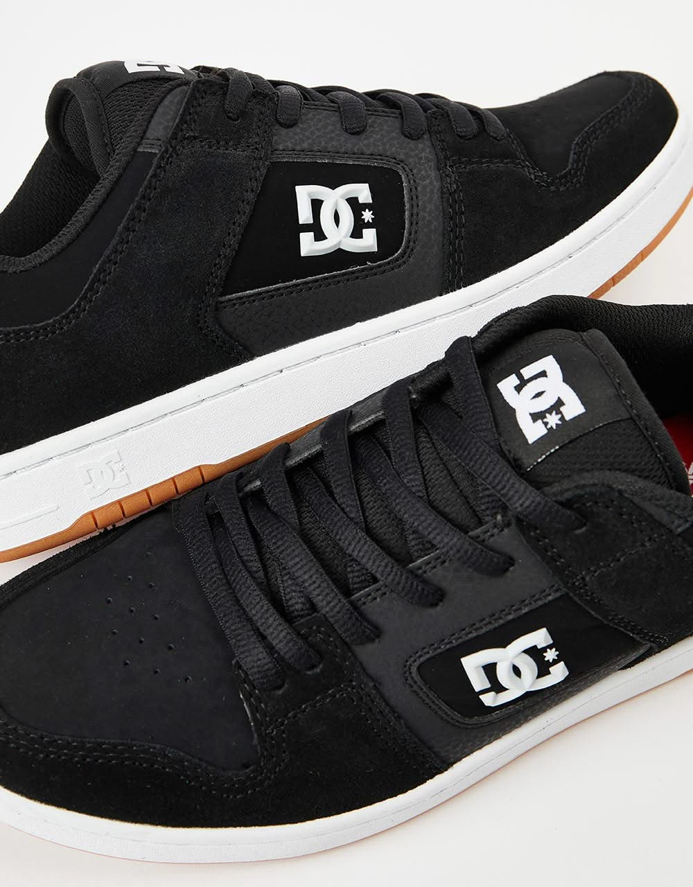 DC Manteca 4 S Skate Shoes - Black/White/Gum