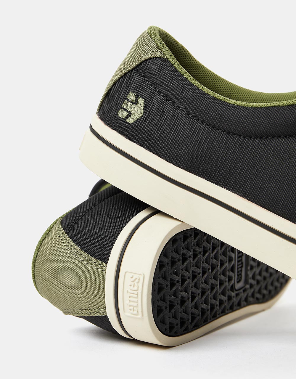 Etnies x TFTF Jameson 2 Eco Skate Shoes - Black/Olive