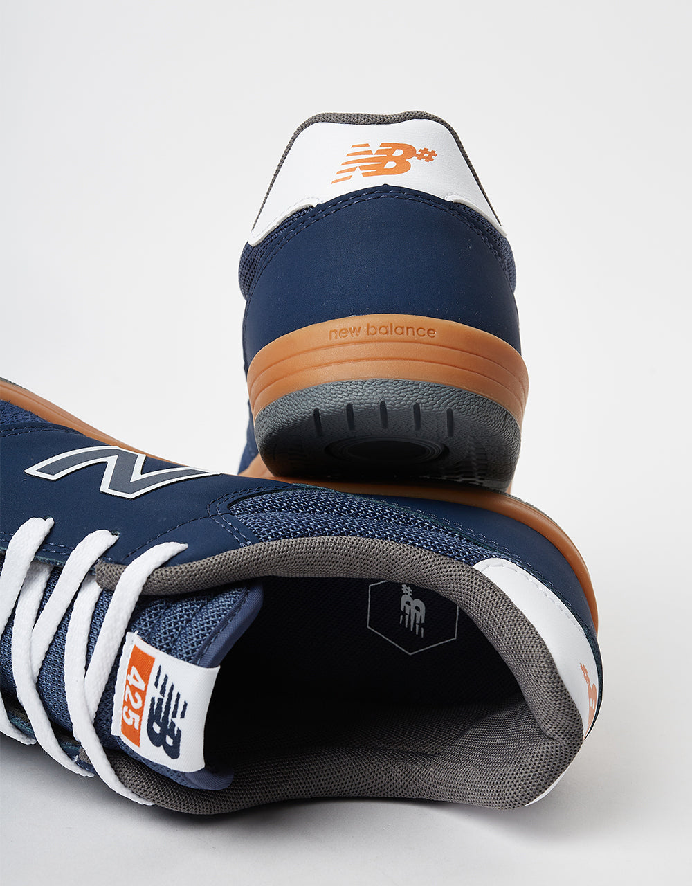 New Balance Numeric 425 Skate Shoes - Navy/Gum