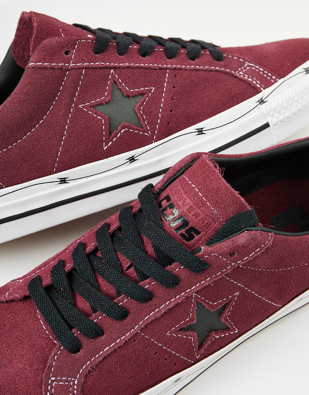 Chaussures de skate Converse One Star Pro Razor Wire - Bordeaux foncé/Noir/Blanc