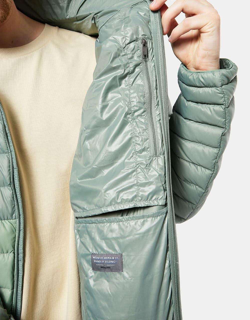 Patagonia Down Sweater - Sedge Green