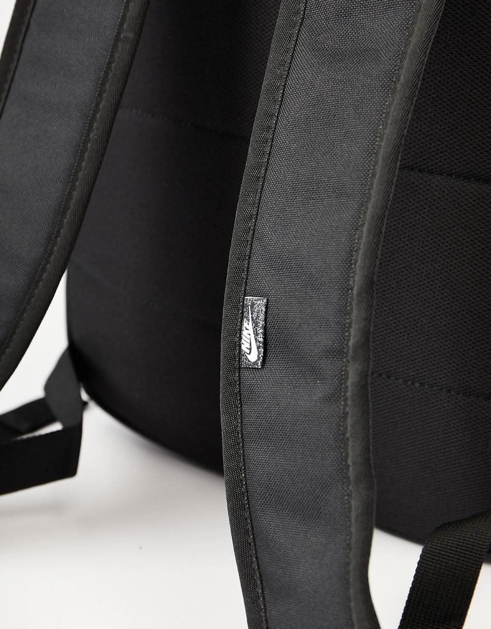 Nike SB Heritage Backpack - Black/Black/White