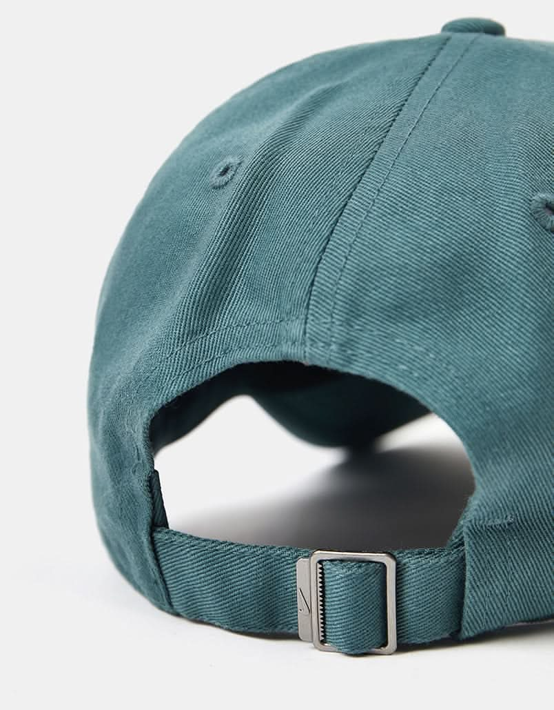 Nike Heritage 86 Futura Cap - Faded Spruce/White