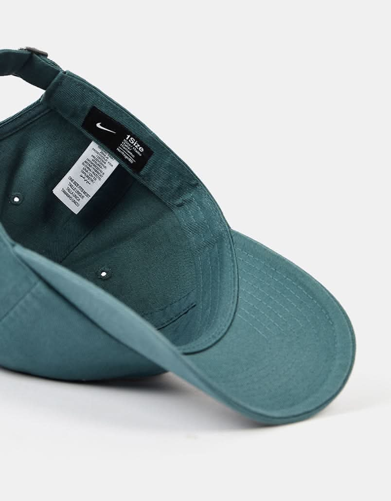 Nike Heritage 86 Futura Cap - Faded Spruce/White