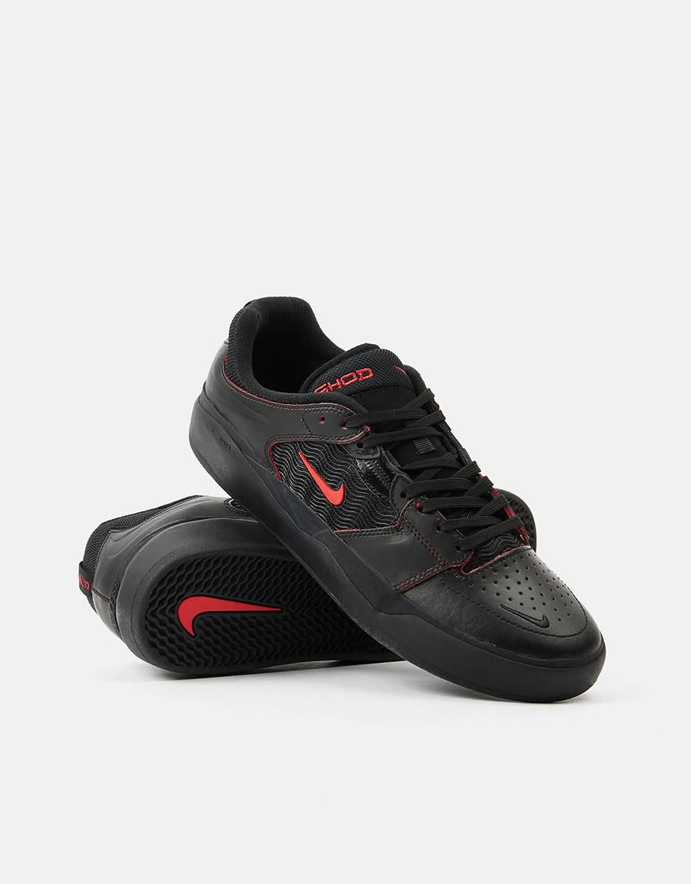 Nike SB Ishod Premium Skate Shoes - Black/University Red-Black-Black