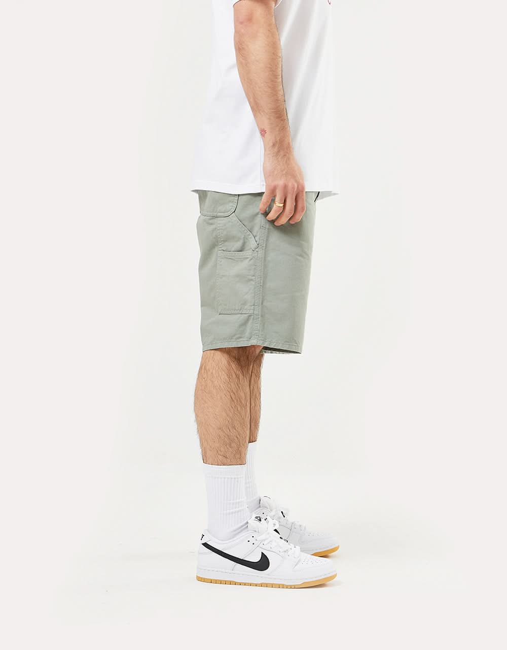 Short Carhartt WIP Single Knee - Yucca (teint en vêtement)