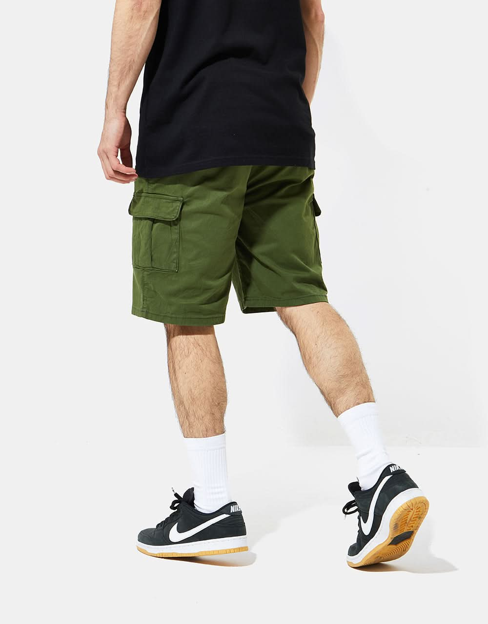 Route One Slim Cargo-Shorts – Olivgrün