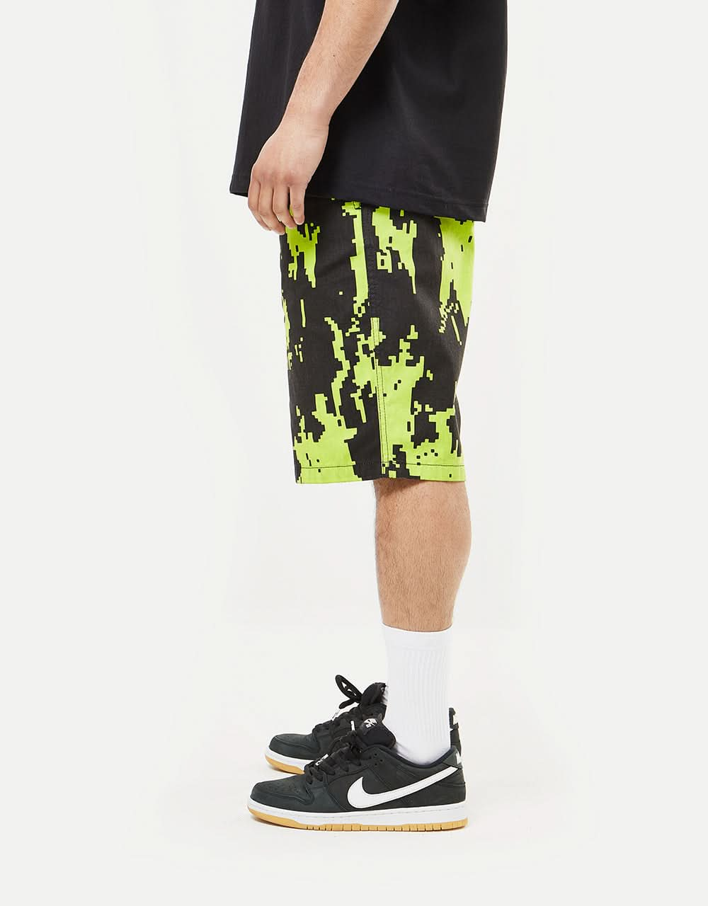 Short de plage biologique Route One - Pixel Lime Green/Noir