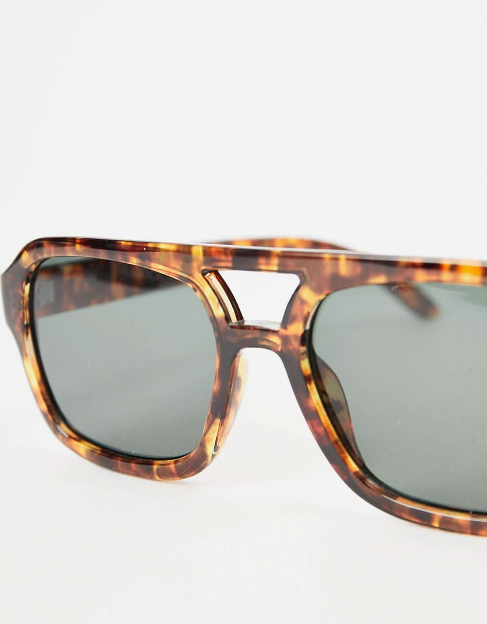 Route One 70's Navigator Sunglasses - Brown